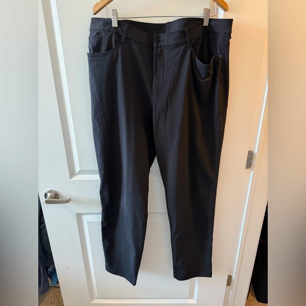 Lulu lemon size 40 ABC pant